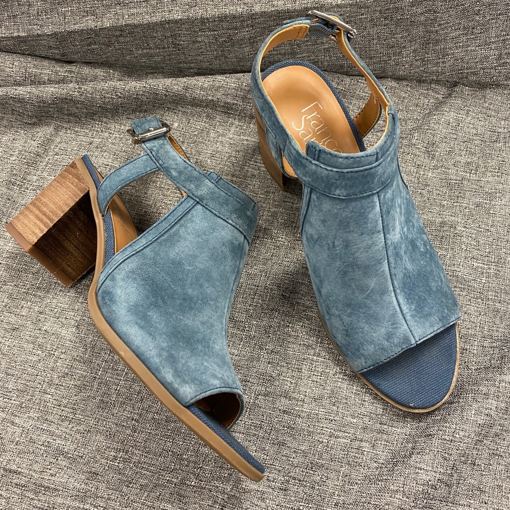 NEW Franco Sarto Blue Suede leather Peep Toe Sandals womens shoes 6.5